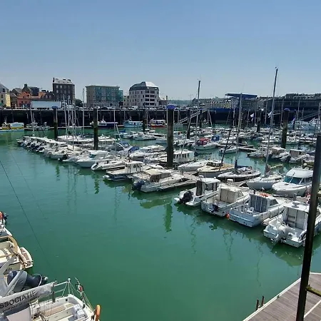 Appartement Idealement Situe, Vue Mer Et Port, Proche Centre Dieppe Exterior foto