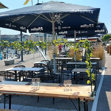 Appartement Idealement Situe, Vue Mer Et Port, Proche Centre Dieppe Exterior foto